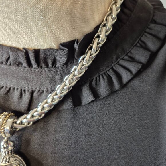 MX Signature Collection Vintage Heavy Silvertone Necklace with Ornate Pendant - Picture 3 of 5